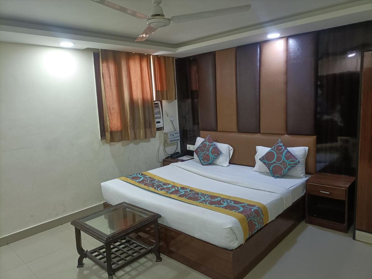 Hotel Le Mount Near Igi Airport Új-Delhi Kültér fotó