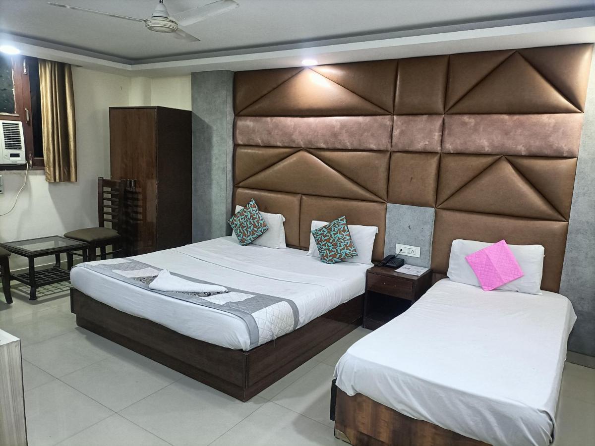 Hotel Le Mount Near Igi Airport Új-Delhi Kültér fotó
