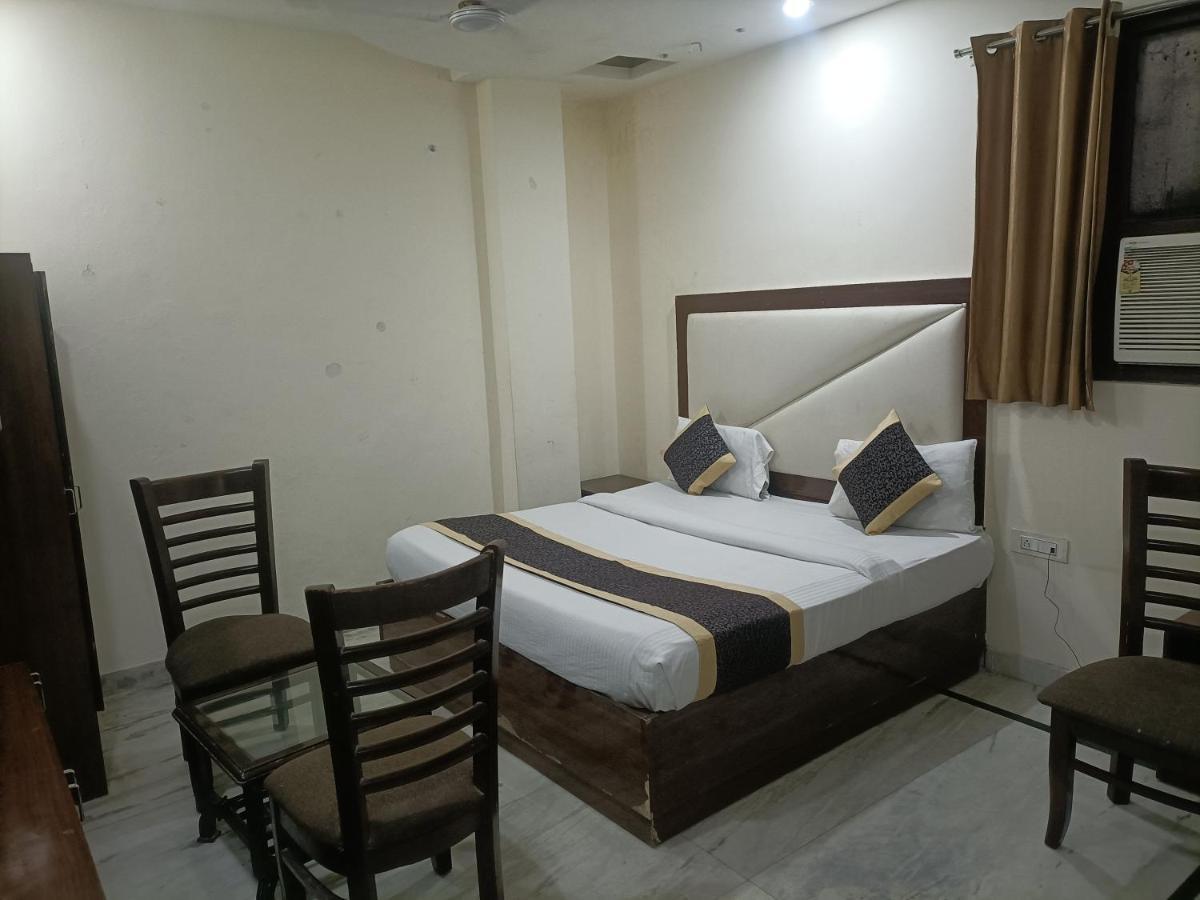 Hotel Le Mount Near Igi Airport Új-Delhi Kültér fotó