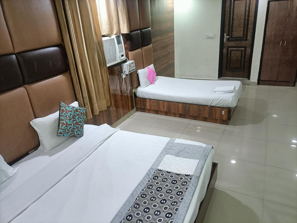 Hotel Le Mount Near Igi Airport Új-Delhi Kültér fotó